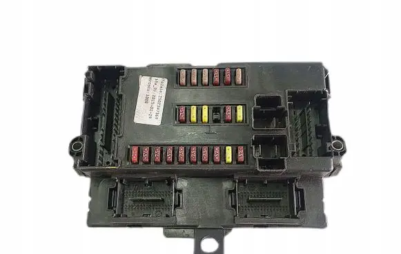 Peugeot Boxer Fuse module 1377221080