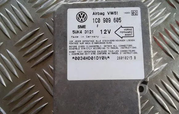 Volkswagen Polo IV 9N3 Airbag control unit/module 1C0909605 5WK43121