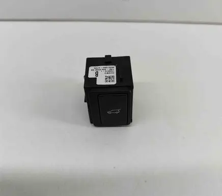 Land Rover Range Rover Sport L494 Tailgate/boot open switch button LR060998