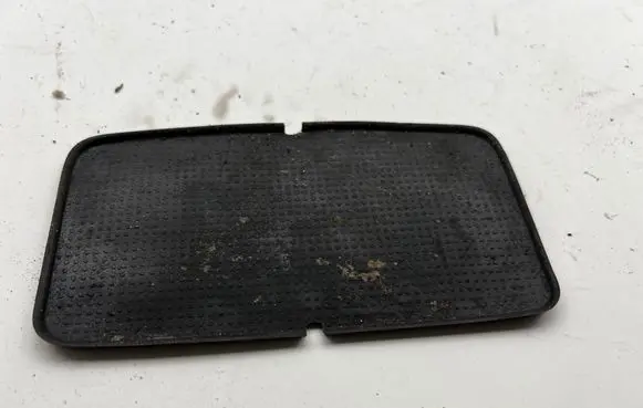 Toyota Land Cruiser (J120) Glove box pad 5891660030