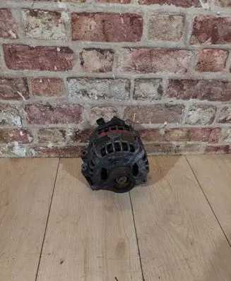Opel Insignia B Generator/alternator