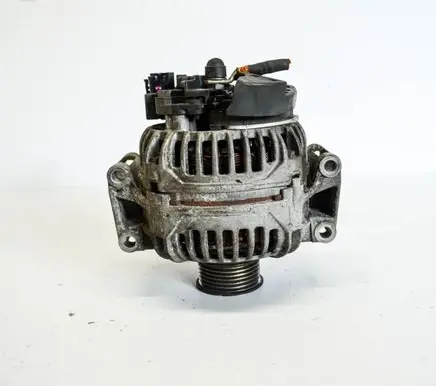 Volkswagen Jetta V Generator/alternator 06B903016AB
