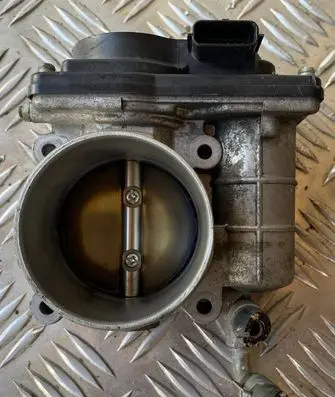 Nissan Qashqai Throttle valve SERA52601 MR20
