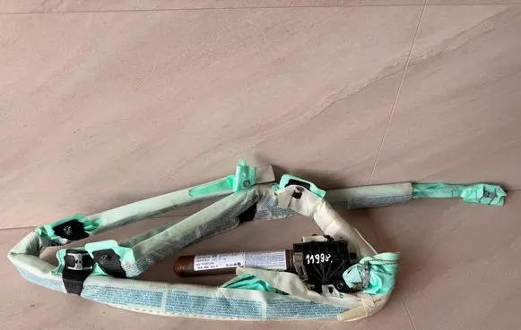 Volkswagen PASSAT B7 Roof airbag 3C0880741F