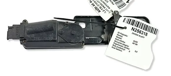Audi A8 S8 D3 4E Tailgate/trunk/boot lock/catch/latch 