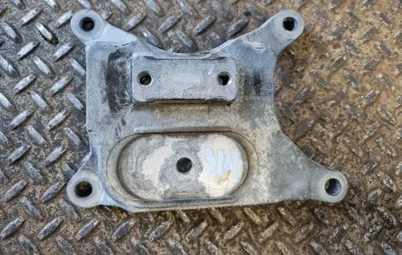 Audi Q5 SQ5 Gearbox mounting bracket 8W0399118C