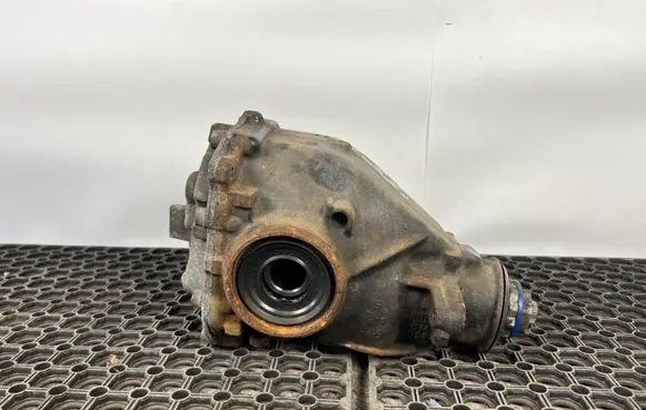 BMW 1 F20 F21 Rear differential 8659987 901602110013000