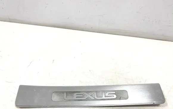 Lexus GS 300 350 430 450H Rear sill trim cover