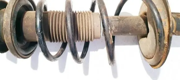 Suzuki Splash Front coil spring