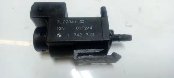BMW X3 E83 Valve vacuum 1742712 72234100