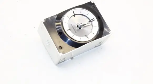 Lexus UX Clock 8391033301