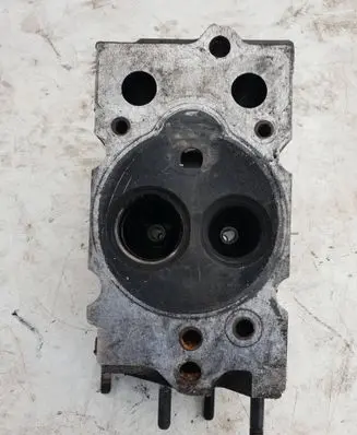 Jeep Cherokee XJ Engine head 90352013F