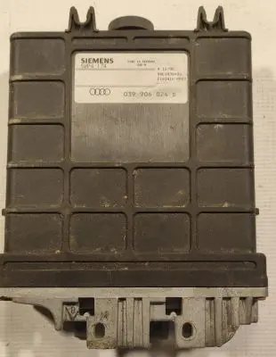 Audi A6 S6 C4 4A Engine control unit/module 039906024D 5WP4174 00EI030490