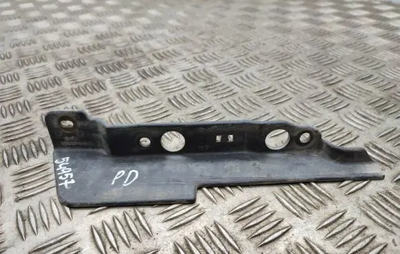 Toyota RAV 4 (XA40) Front mudguard 5389542050