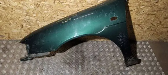Nissan Almera Fender