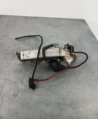 BMW 3 F30 F35 F31 EGR valve cooler 7810751 781075109