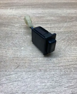 Mazda 323 Headlight washer switch 6182D87