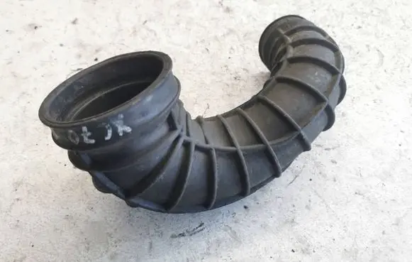 Volvo XC70 Air intake hose/pipe 08634143