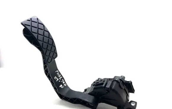 Volkswagen Phaeton Accelerator throttle pedal 3D1721503L F30007801 6PV00802643