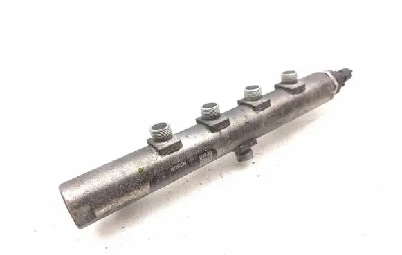 Opel Insignia A Fuel main line pipe 55566047 0445214199