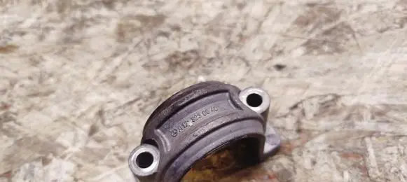 Mercedes-Benz SLK R172 Sway bar bush bracket, front A1713230940