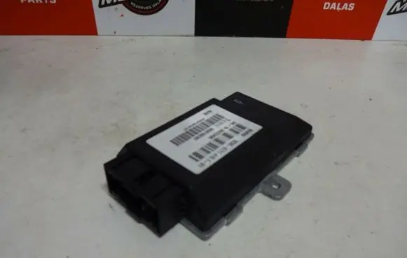 BMW 7 E65 E66 Steering rack control module 6771415