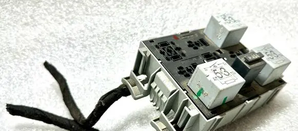 Porsche Cayenne (92A) Fuse box set 7L0937503A 7M0951253C 141951253B