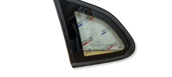 BMW X1 E84 Rear side window 2990329