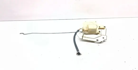 Honda CR-V Central locking vacuum pump 
