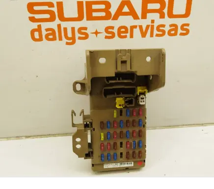 Subaru Forester SJ Fuse module 82201FJ211 708218 0079