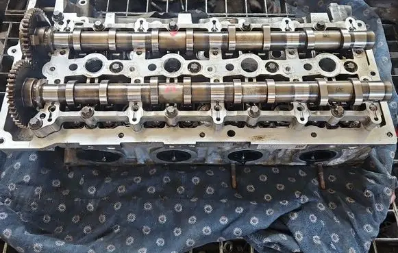 BMW 3 F30 F35 F31 Engine head 781046503 IMPRK1586265