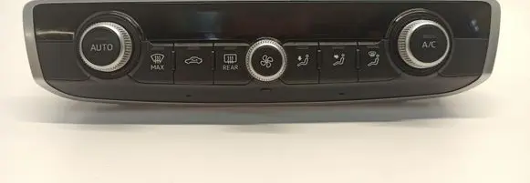 Audi Q3 F3 Climate control unit 83A820043H