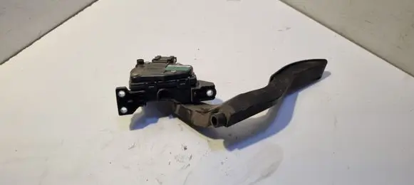 Audi A4 S4 B7 8E 8H Accelerator throttle pedal 8E1721523