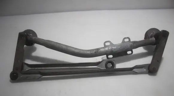 Front wiper linkage