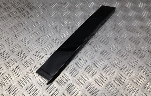 Mercedes-Benz GL X166 Rear door glass trim molding A1666700287