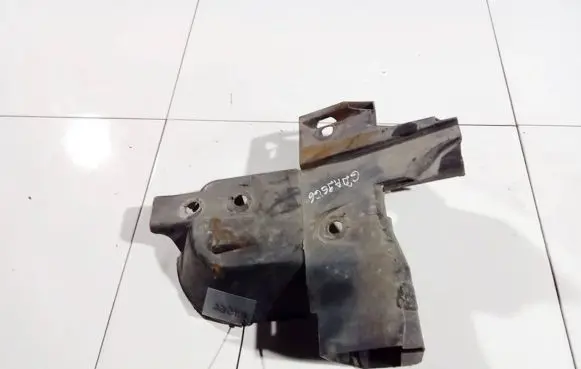 Renault Espace - Grand espace IV Engine splash shield/under tray 8200284649