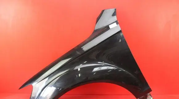 Audi Q7 4L Fender