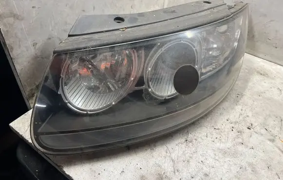 Hyundai Santa Fe Headlight/headlamp 921012BXXX