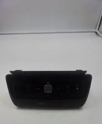 Nissan Leaf II (ZE1) Climate control unit 684125SH0B 684P35SH0B