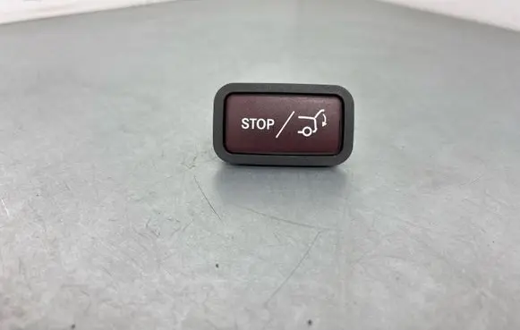 Mercedes-Benz E W213 Tailgate/trunk/boot open switch 2128210651