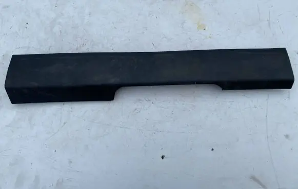 Ford Galaxy Front sill trim cover 6M21U13200 G06421U13200A