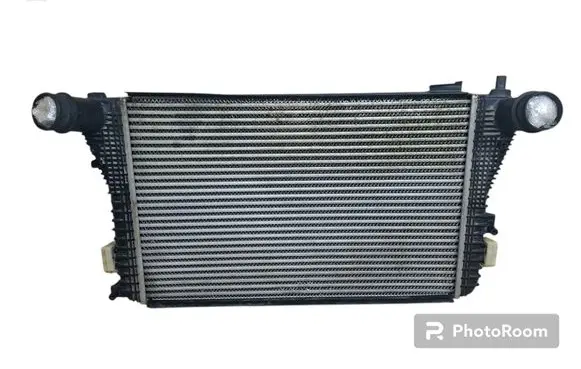 Volkswagen Caddy Intercooler radiator 1K0145803BM