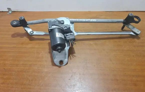 BMW X5 E53 Front wiper linkage and motor 6913007 2255A 404923