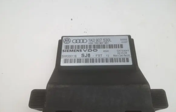 Volkswagen Tiguan Gateway control module 1K0907530L
