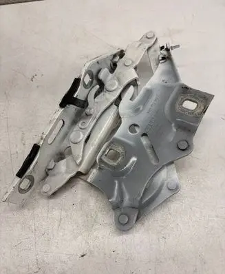 Audi A5 Engine bonnet/hood hinges 8W6823302E