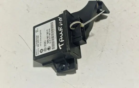 Volkswagen Touran II Light module LCM 5M0907357F