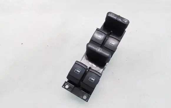 Volkswagen PASSAT B5 Electric window control switch 1J4959857B