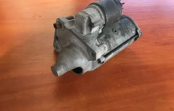Peugeot Partner Starter motor 966285418007 TS22E26