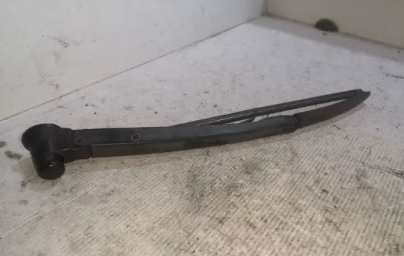 Volkswagen Fox Rear wiper blade arm 5Z0955707