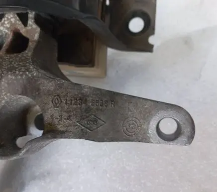 Dacia Dokker Engine mount bracket 112103095R